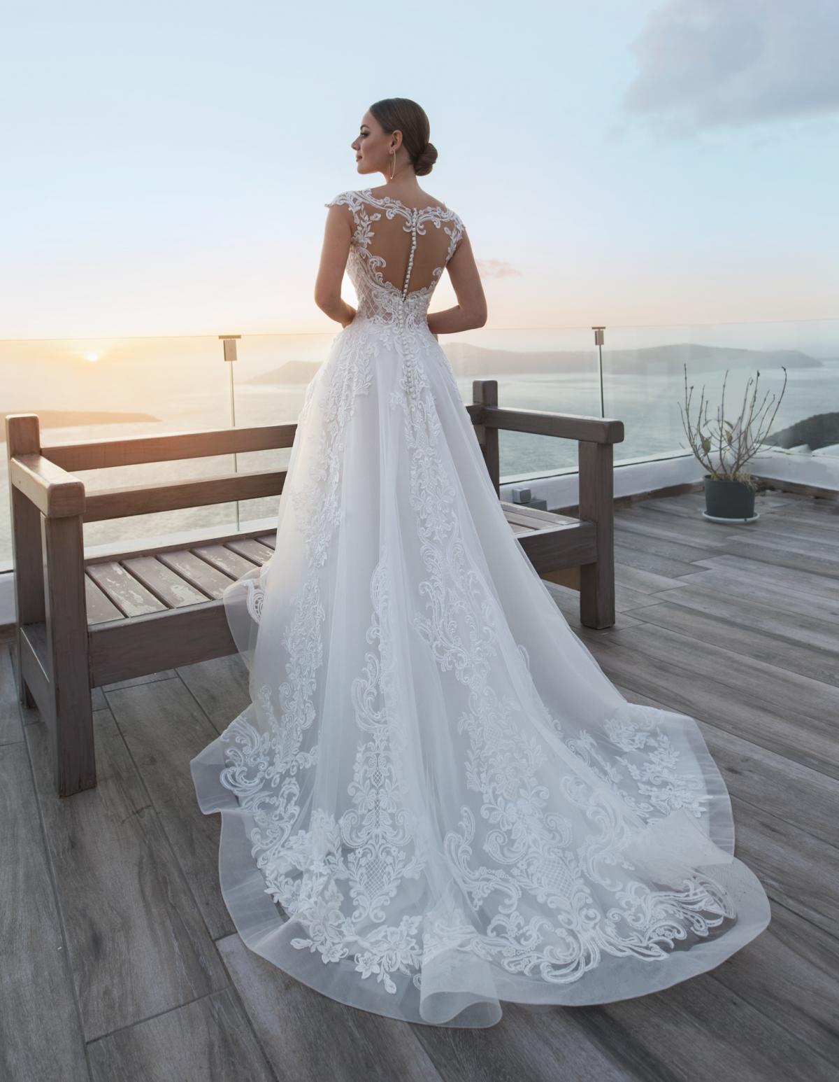 Mitterhofer Brautmode - Startseite - BRAUTKLEID TRENDS 2027