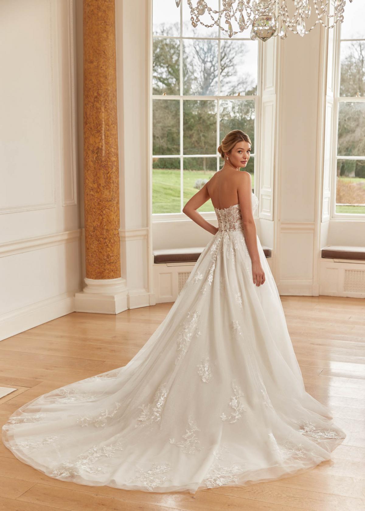 Mitterhofer Brautmode Brautmode Prinzessin & A-Linie